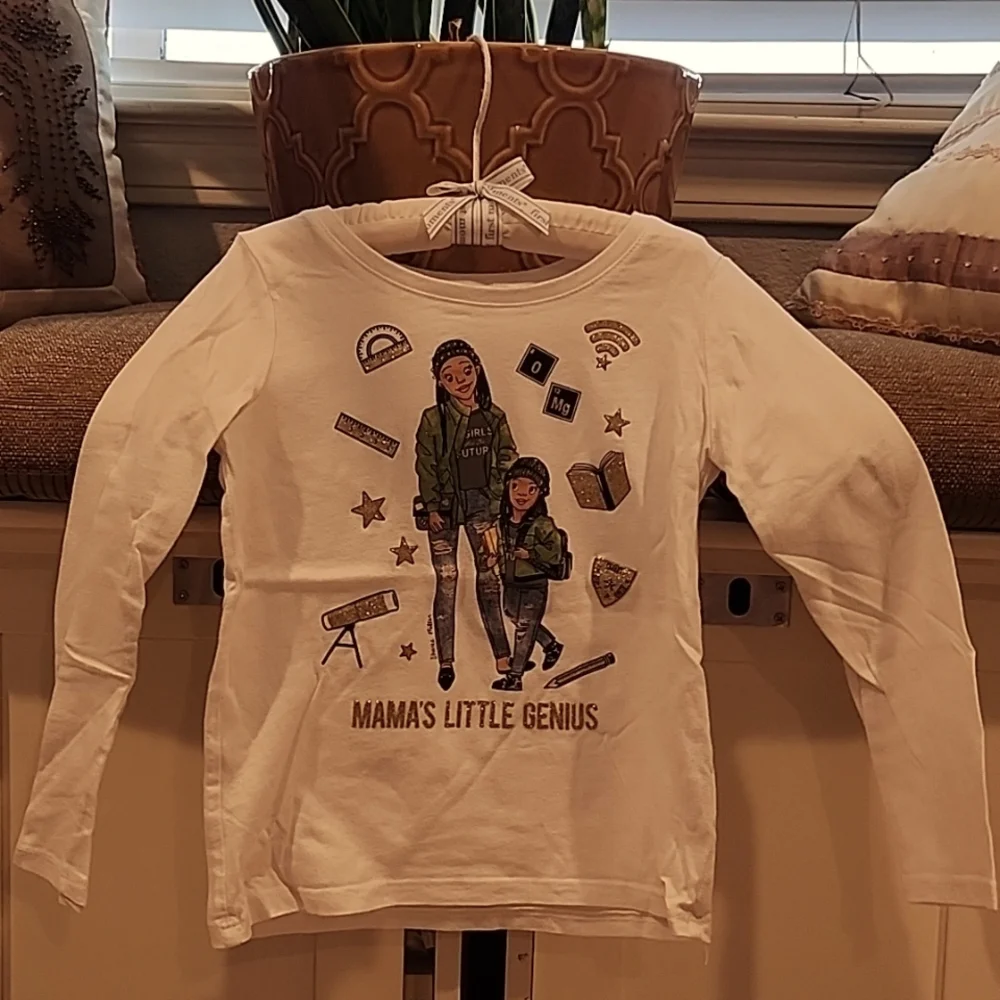 The children place long sleeve tee 5T